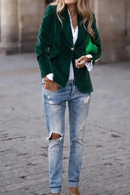 Victoria | Mujer Blazer Estructurado con Botones Dorados
