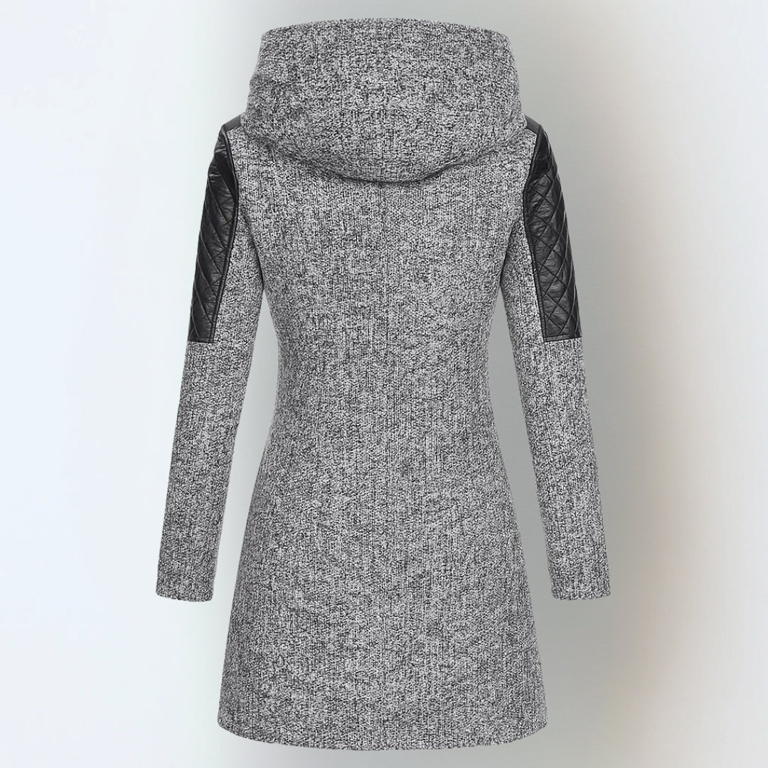 Sophia | Mujer Chaqueta Acolchada con Capucha y Cremallera Asimétrica
