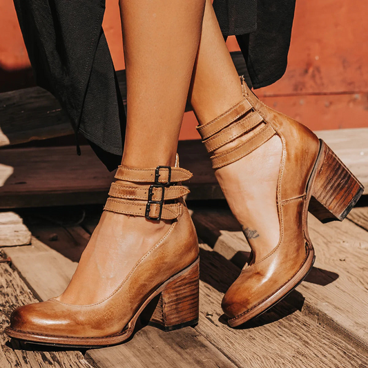 Salina | Mujer Botas Elegantes de Corte Contorneado