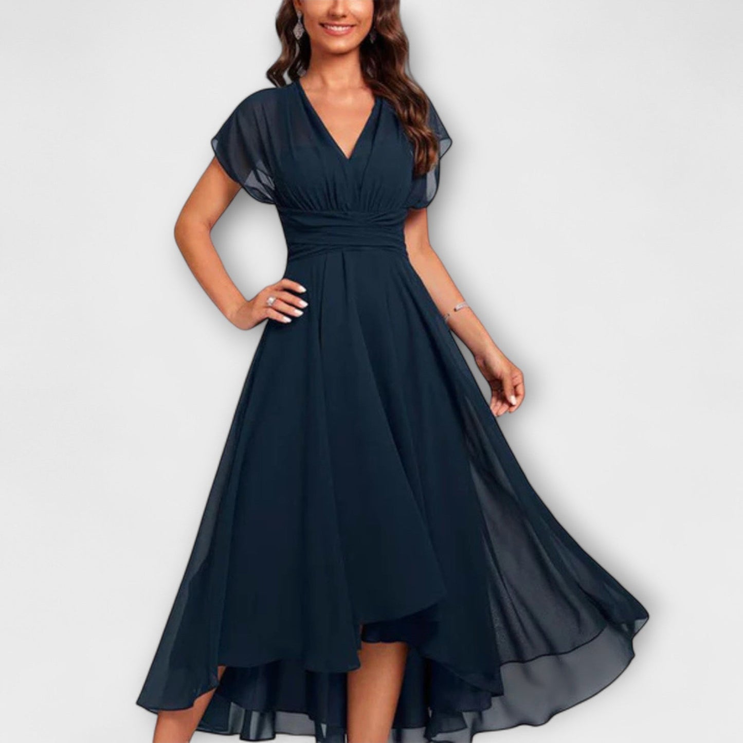 Vanessa | Mujer Vestido de Noche con Dobladillo Asimétrico y Mangas de Mariposa