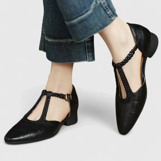 Colette | Mujer Zapatos de Tacón Bajo con Tira en T y Hebilla