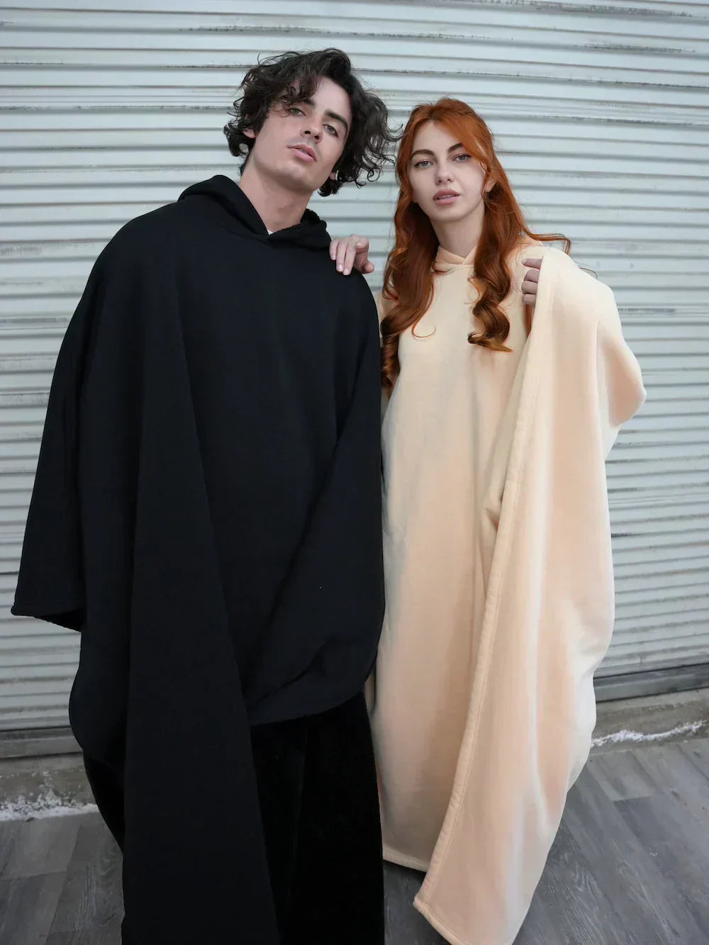 Marit | Unisex Sudadera Manta de Forro Polar con Capucha