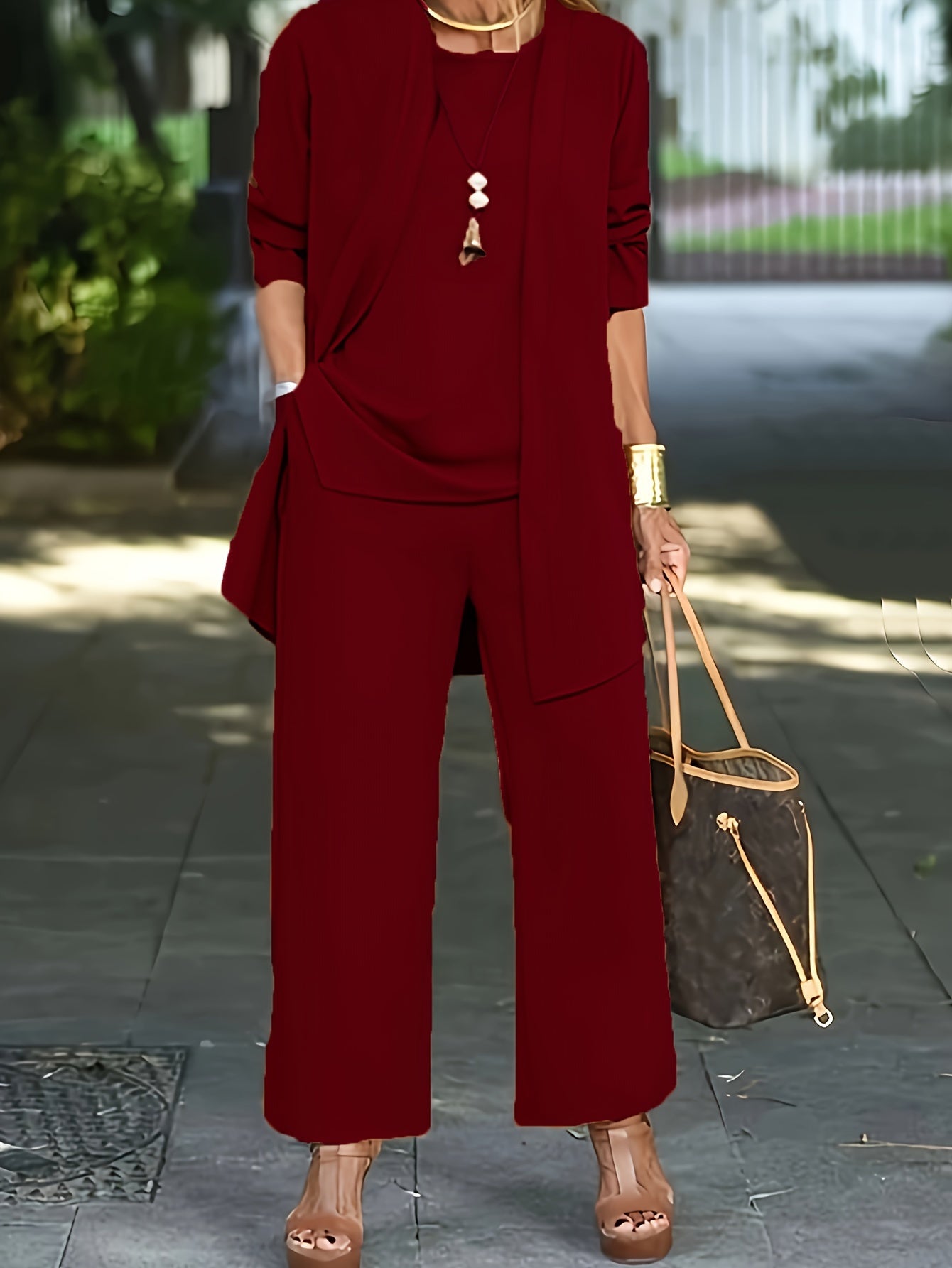 Melissa | Mujer Conjunto de Tres Piezas con Chaqueta Abierta y Pantalón Ancho
