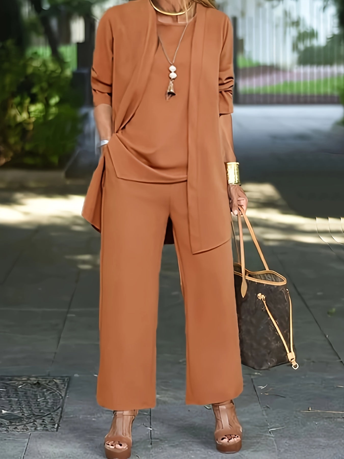 Wilma | Mujer Conjunto de Tres Piezas con Cárdigan, Blusa y Pantalón