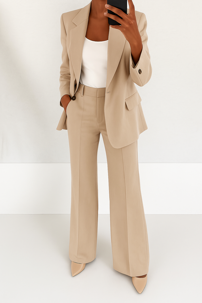 Ylona | Mujer Conjunto de Blazer Ajustado y Pantalón Ceñido