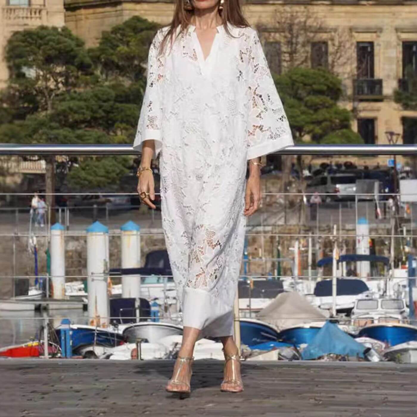 Lois | Mujer Vestido de Verano Ceñido con Encaje y Escote en V