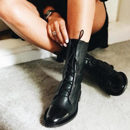 Mila | Mujer Botines con Cordones de Corte Alto