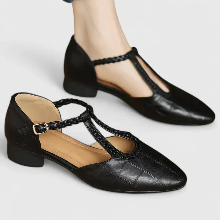 Colette | Mujer Zapatos de Tacón Bajo con Tira en T y Hebilla