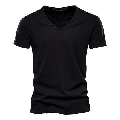 Léon | Hombre Camiseta Básica de Algodón con Escote en V