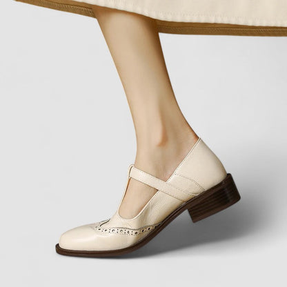 Nicole | Mujer Zapatos con Tira en T y Detalles de Brogue