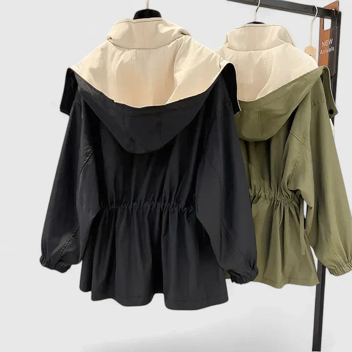 Becka | Mujer Chaqueta Moderna con Cuello Estratificado y Cremallera
