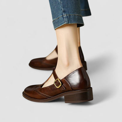 Nicole | Mujer Zapatos con Tira en T y Detalles de Brogue