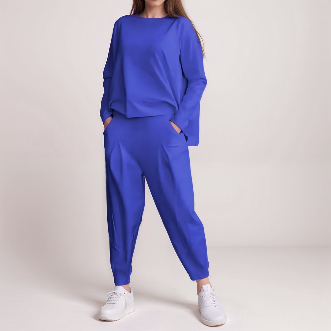 Laura | Mujer Conjunto de Dos Piezas con Cuello Redondo y Bolsillos