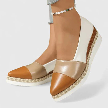 Janine | Mujer Espadrilles de Cuña Metalizada con Punta Cerrada