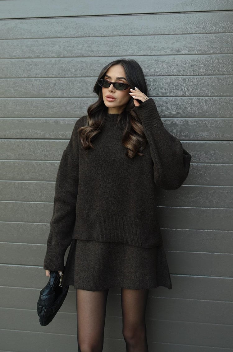 Sophie | Mujer Conjunto de Punto con Suéter y Falda