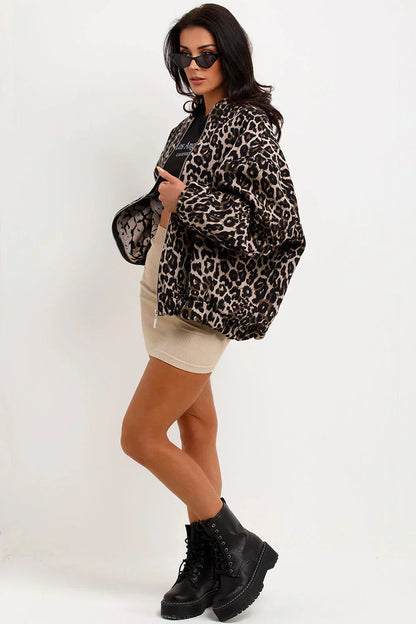 Karlijn | Mujer Chaqueta Bomber con Estampado de Leopardo